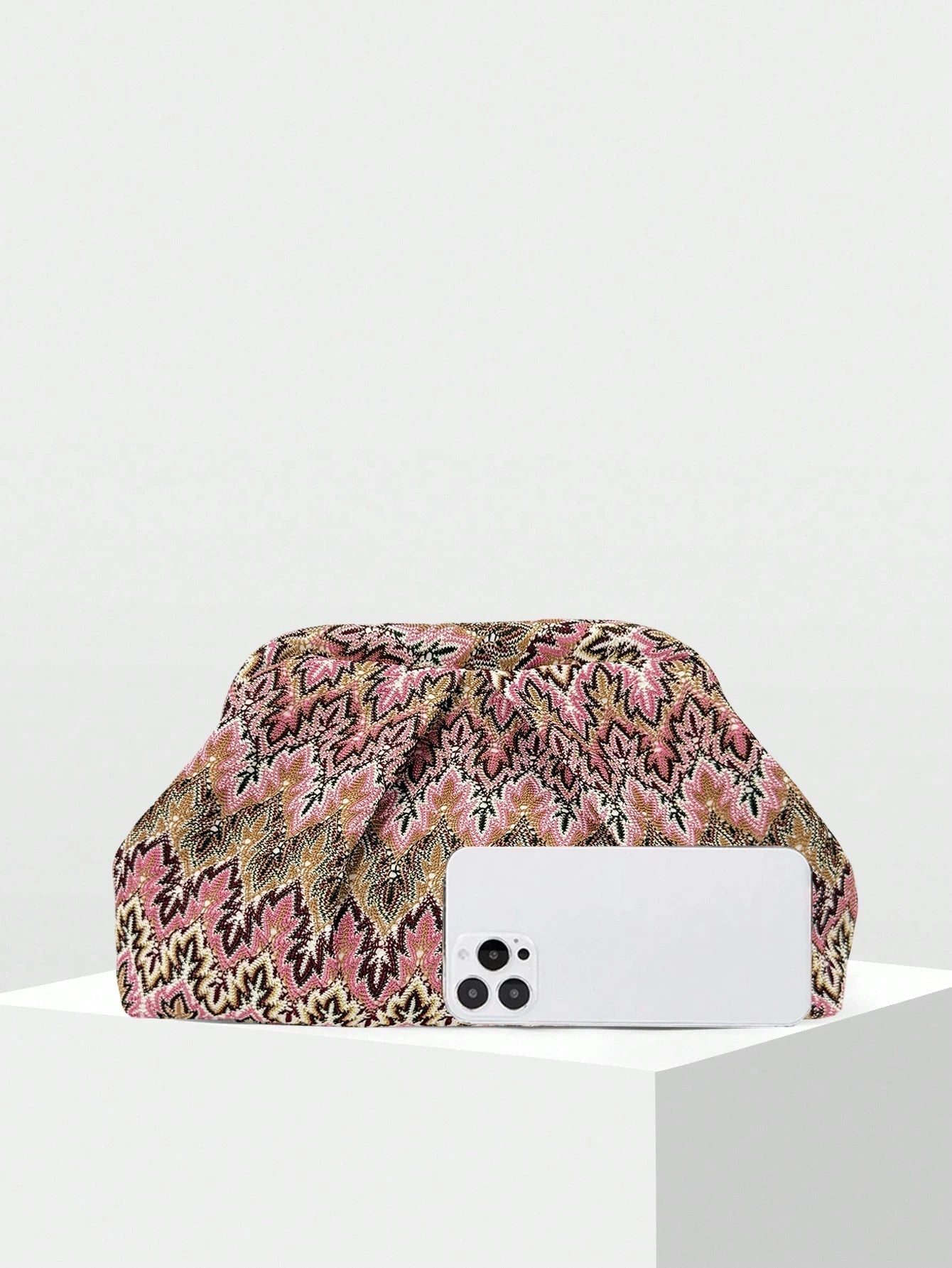Sophia Jacquard Plisseret Clutch