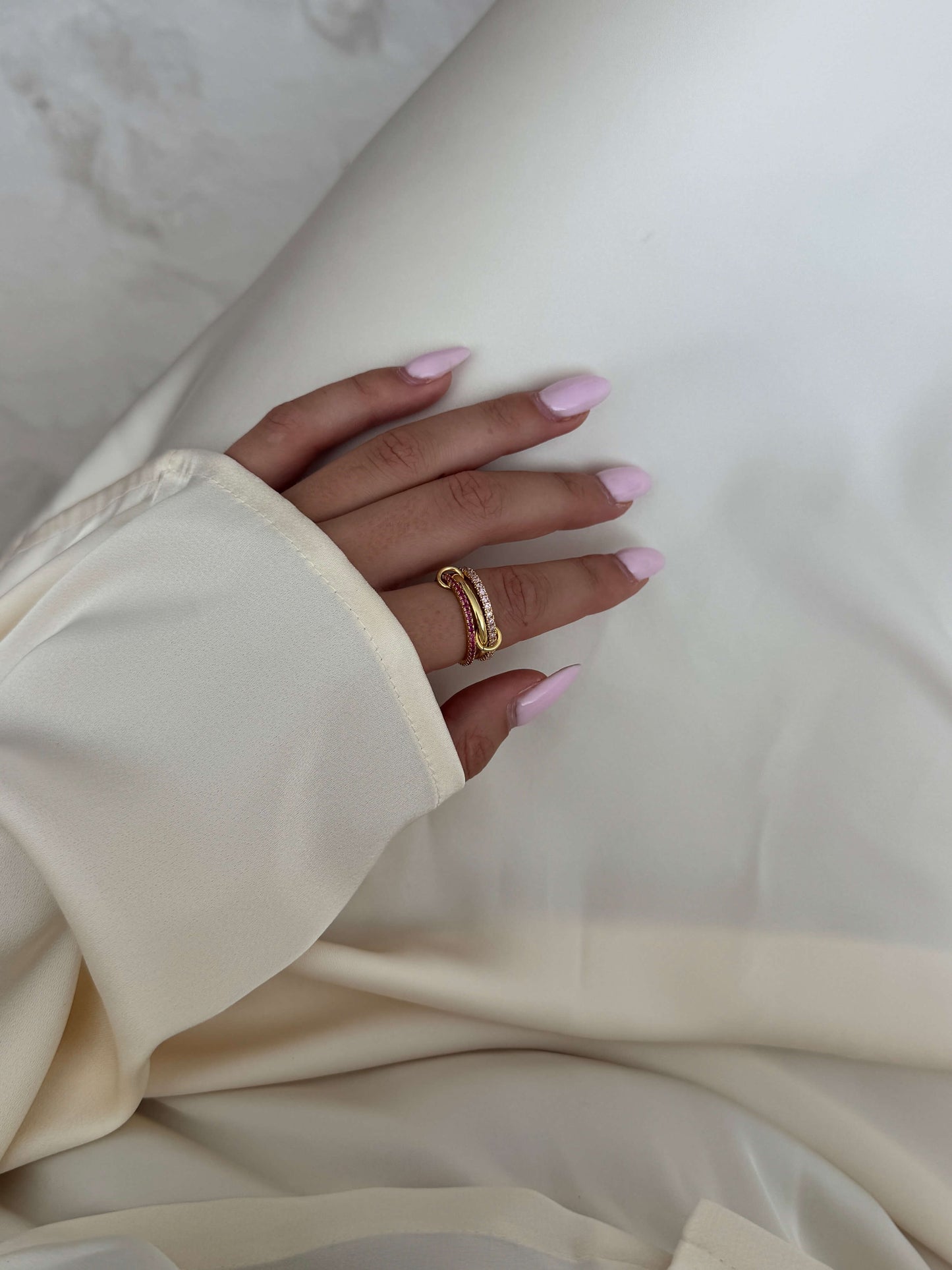 Rosy Pink Rhinestone Stablet Ring