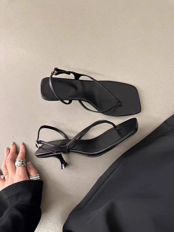 Celeste minimalistiske stilet-sandaler
