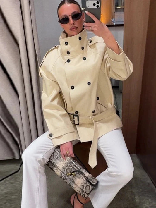 Ella Skræddersyet Trenchcoat med Ståkrave