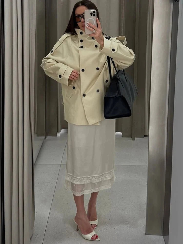 Ella Skræddersyet Trenchcoat med Ståkrave