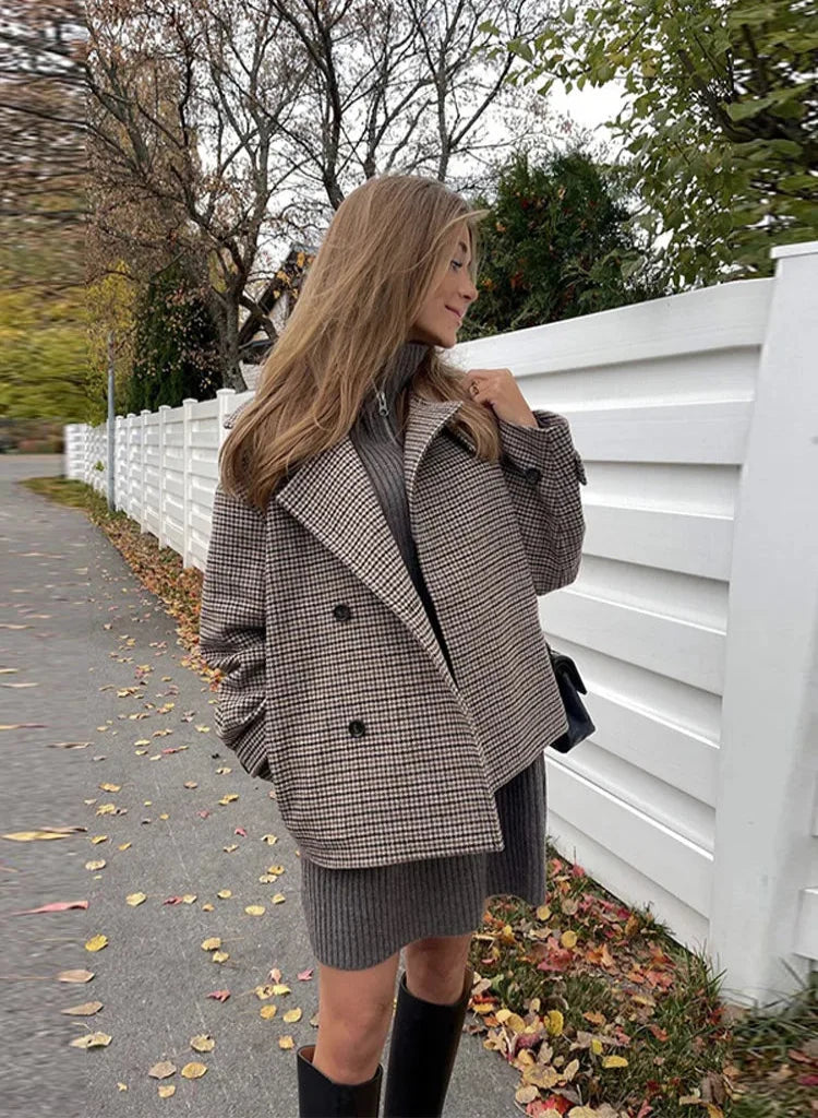 Emilia Houndstooth Buttoned Stand Collar Jacket