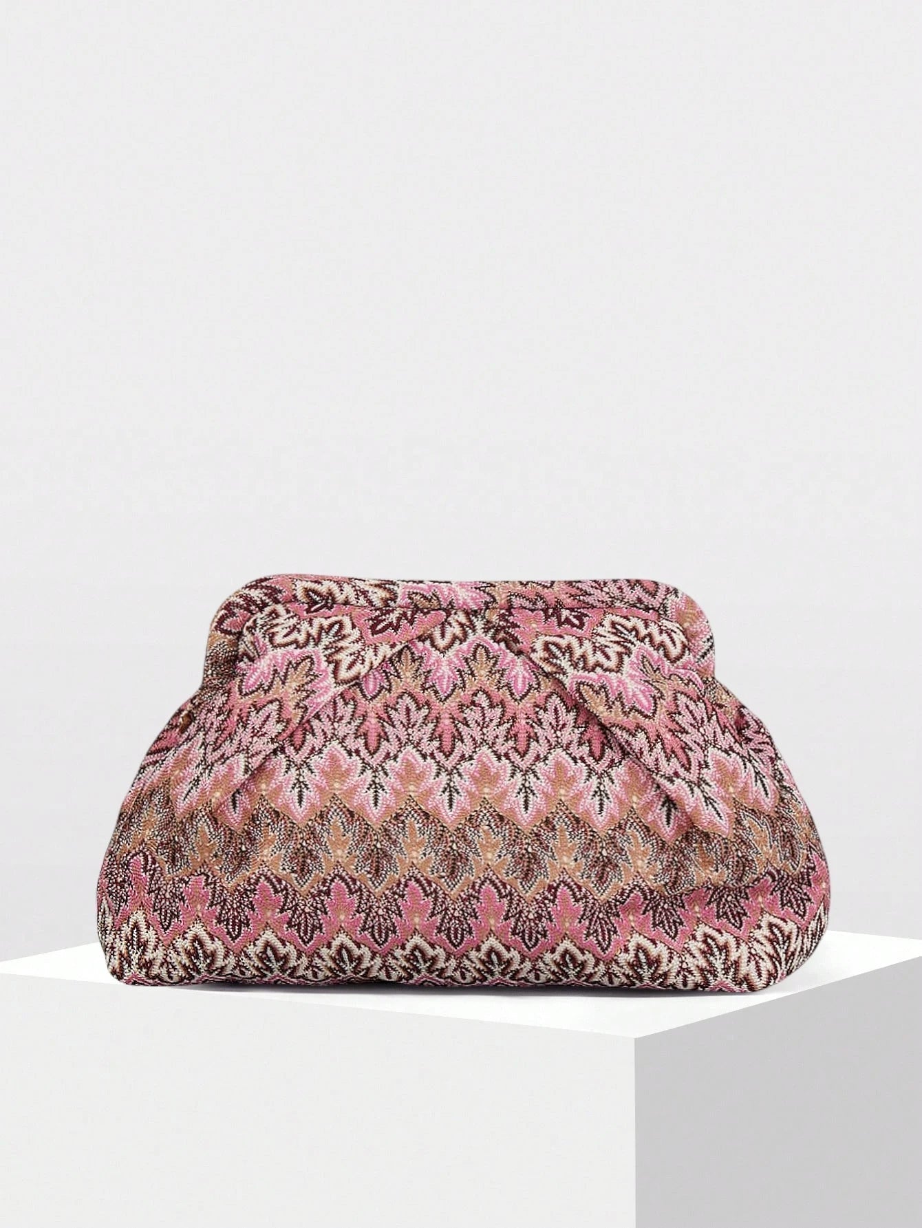 Sophia Jacquard Plisseret Clutch