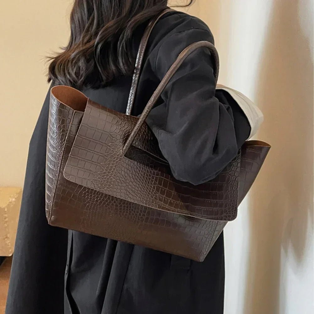 Amelia præget læder-tote