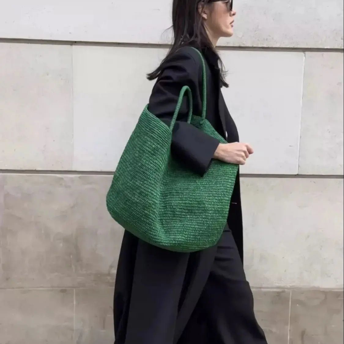 Vivienne håndvævet rattan-tote