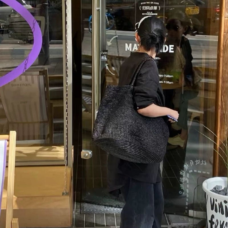 Vivienne håndvævet rattan-tote