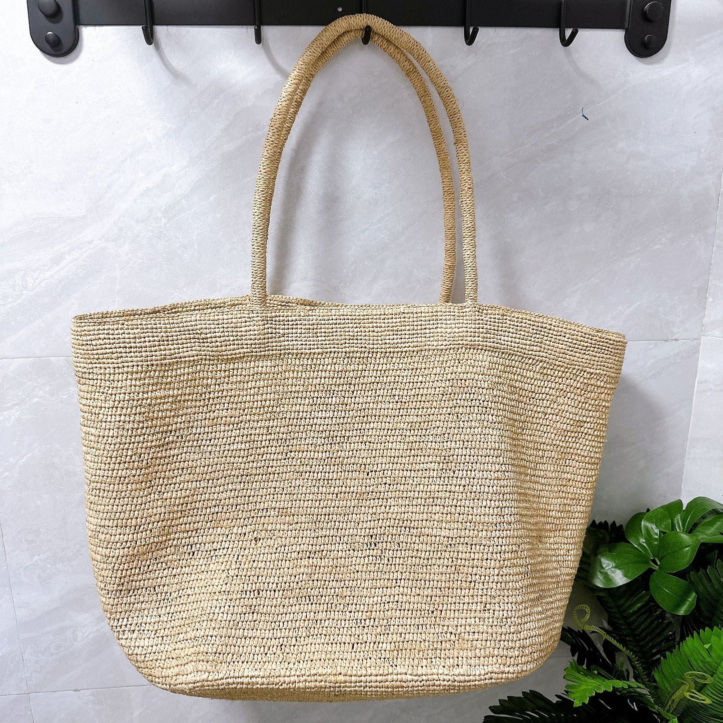 Vivienne håndvævet rattan-tote