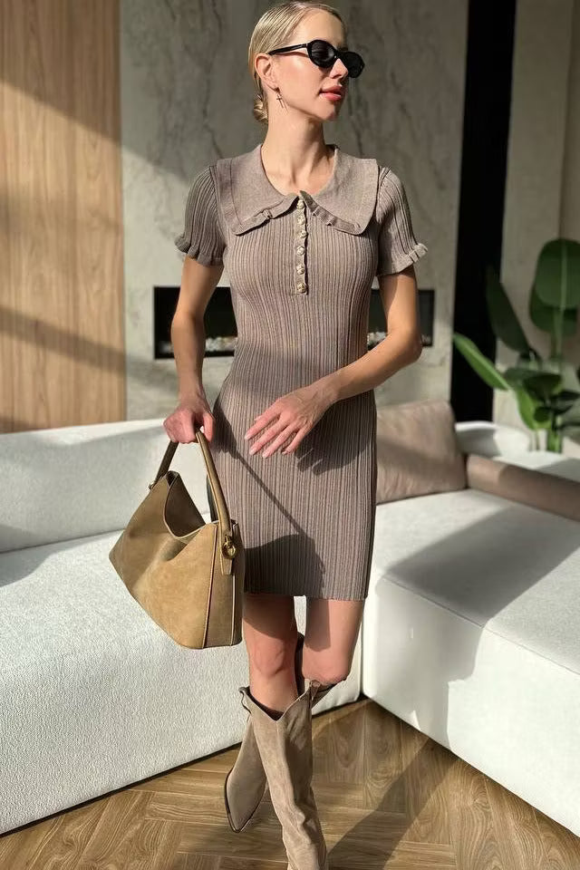 Beatrice kabelstrikket sweaterkjole
