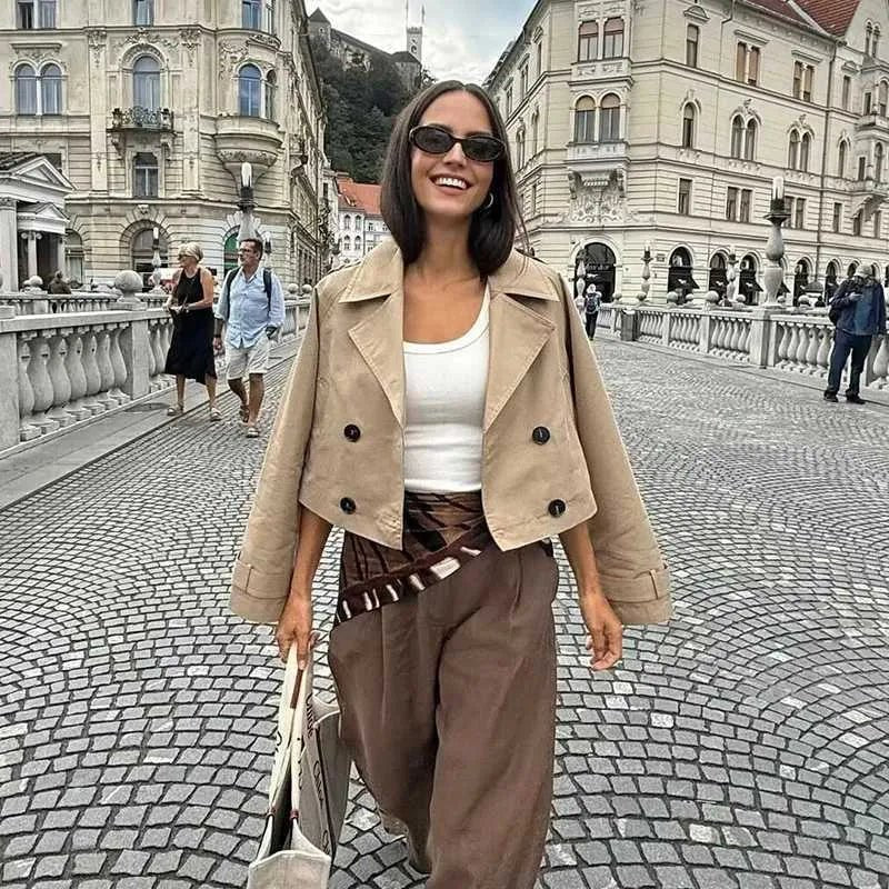 Carla Cropped Dobbelt Radet Trenchcoat