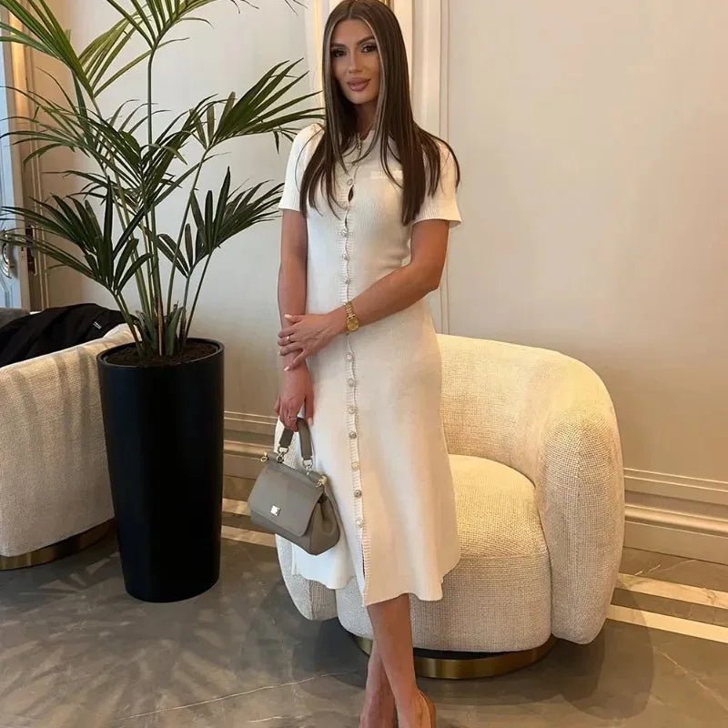 Yara ribstrikket knap-foran kjole
