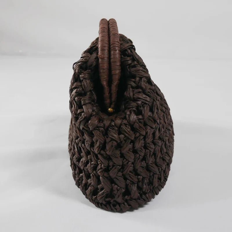 Sophia flettet clutch i strå med muslingeskal