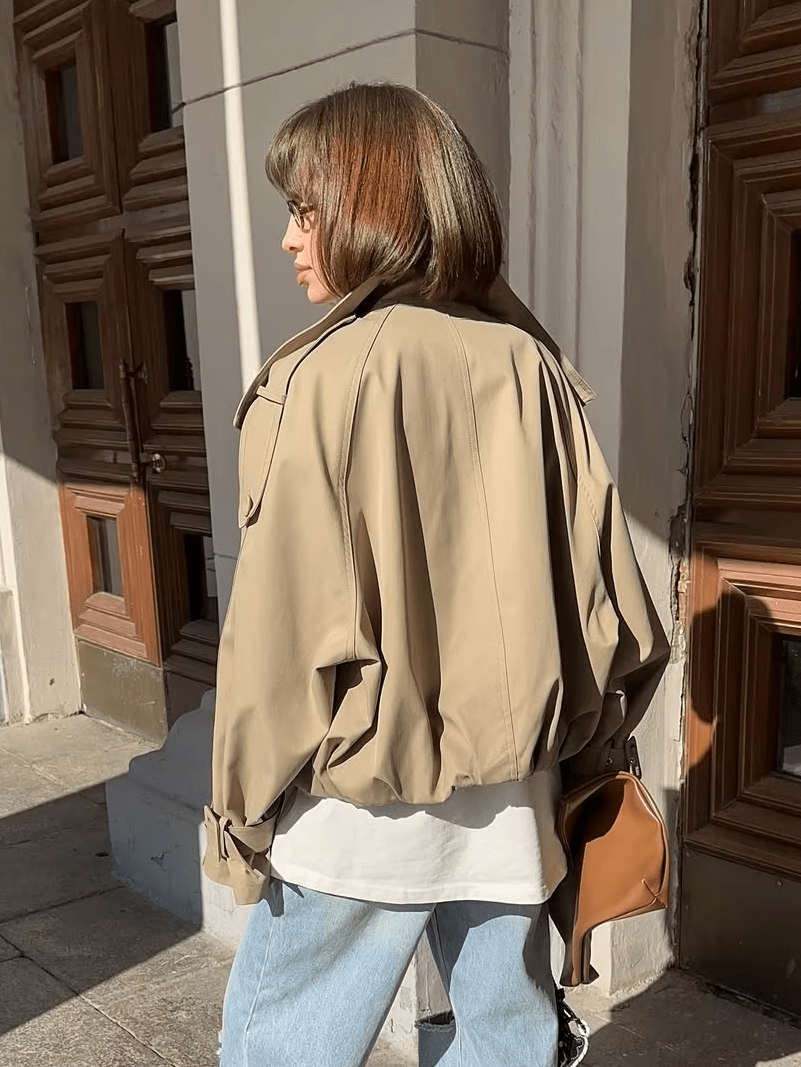 Natalie kort trenchcoat med høj krave