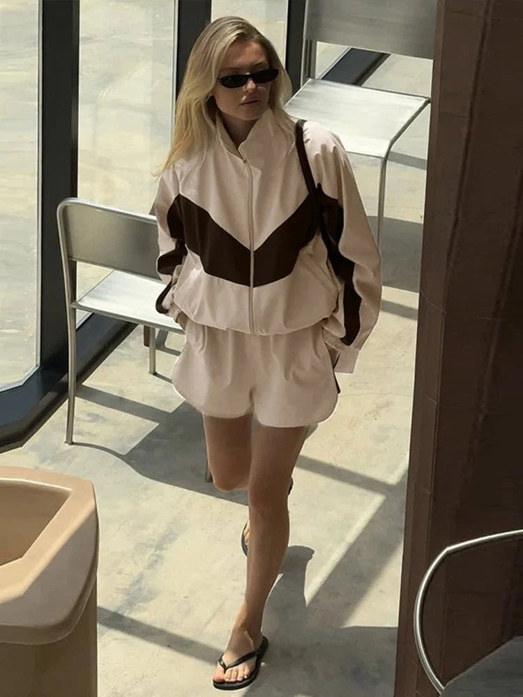 Nadia Colorblock Jakke og Shorts Sportssæt