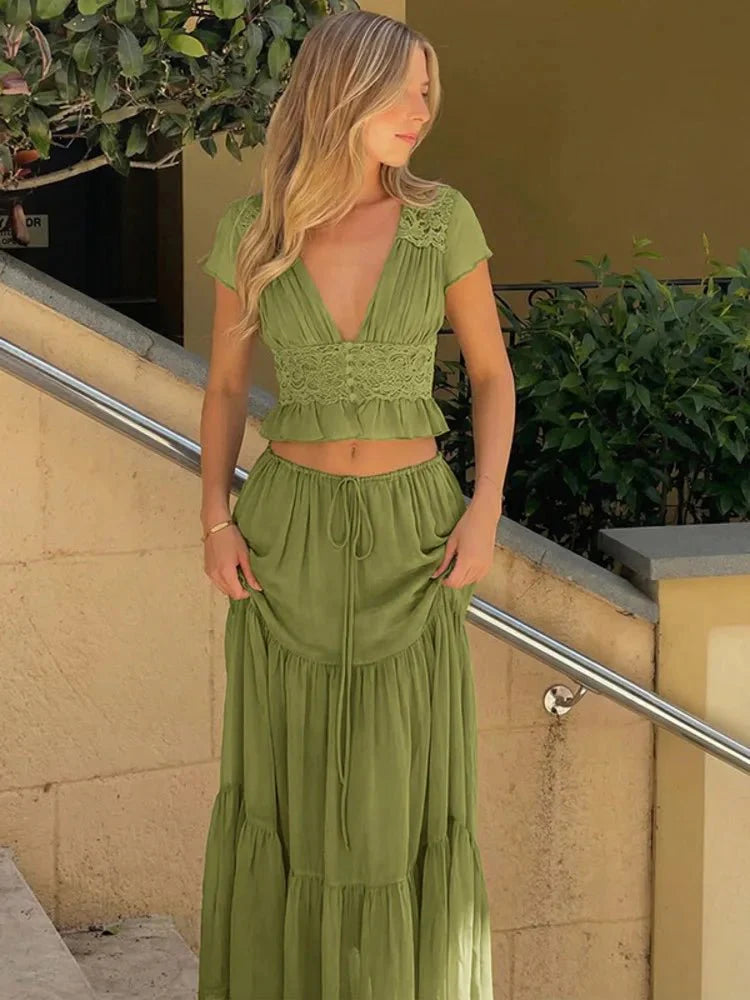 Nella blondetop og -nederdel i chiffon