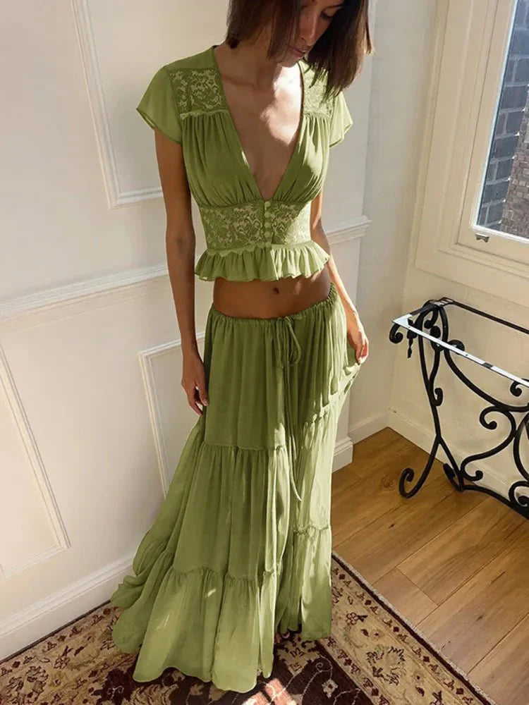 Nella blondetop og -nederdel i chiffon