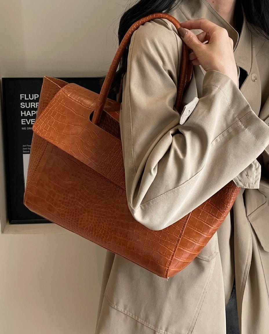 ZEYA - Amelia Embossed Leather Tote