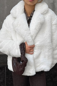 Catherine kort, fluffy frakke