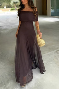 Cecile off-shoulder ruched maxikjole