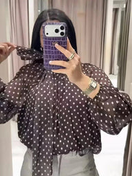 Cleo højhalset prikket bluse
