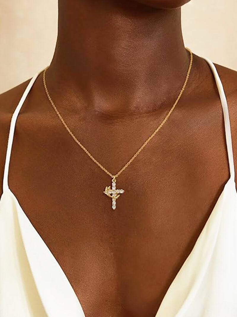 ZEYA - Cross Necklace