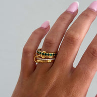 Dana smaragd rhinsten stablet ring