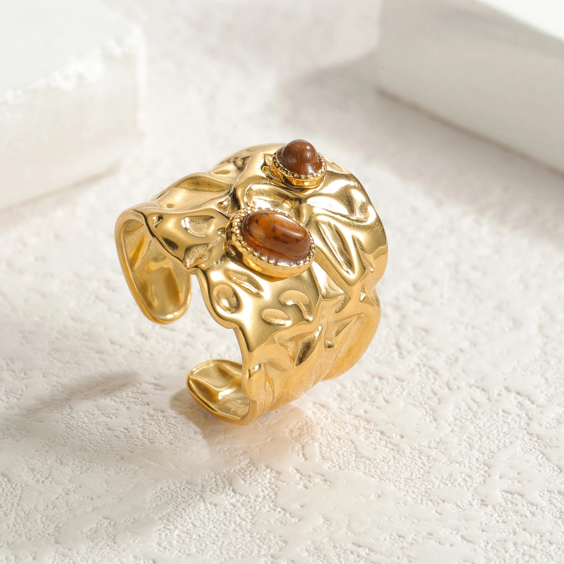 ZEYA - Gemma Chunky Detail Ring