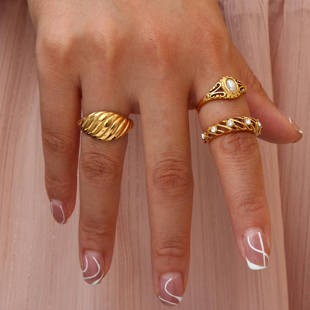ZEYA - Harper - Women's Ring - 18K Gold Plated Freshwater Pearl, Hypoallergenic