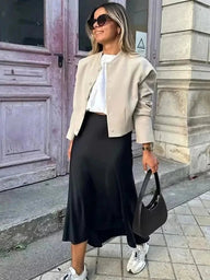 Hilde High Waist Sort Satin Midi Nederdel