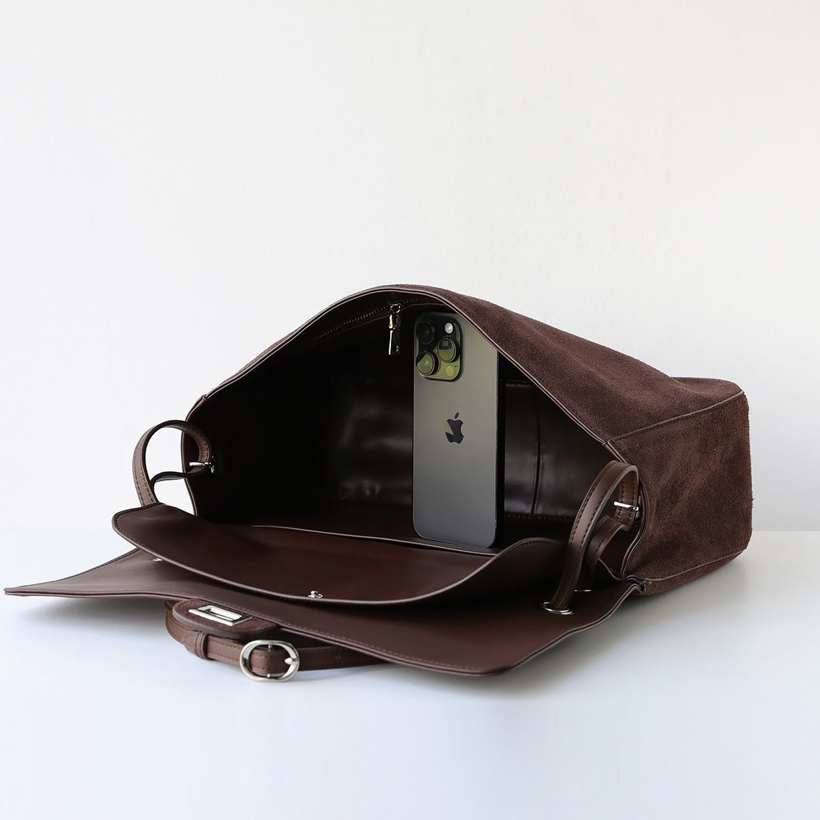 ZEYA - Lena Frosted Cowhide Retro Tote Bag