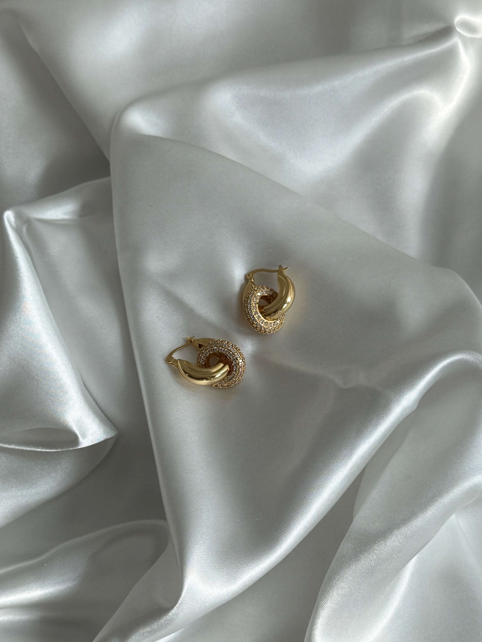 ZEYA - Lena Pavé Earrings